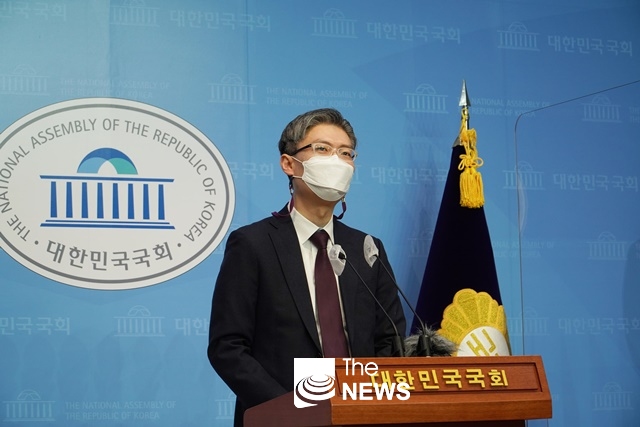 31일 오후 2시 국회 소통관에서 시대전환 조정훈 의원이 4.7보궐선거 서울시장 출마선언을 했다.
